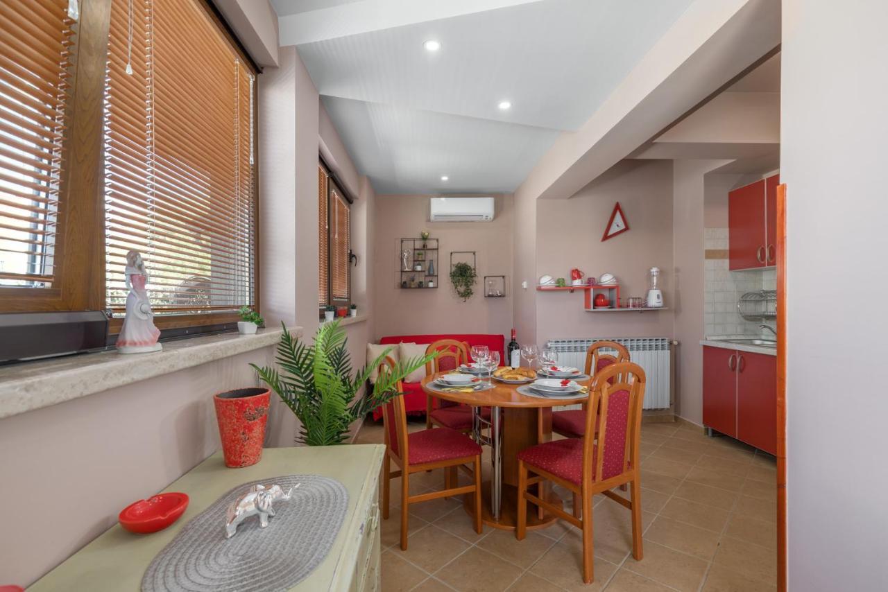 Apartments Nono Porec Exterior photo