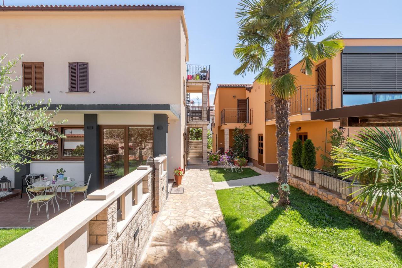 Apartments Nono Porec Exterior photo